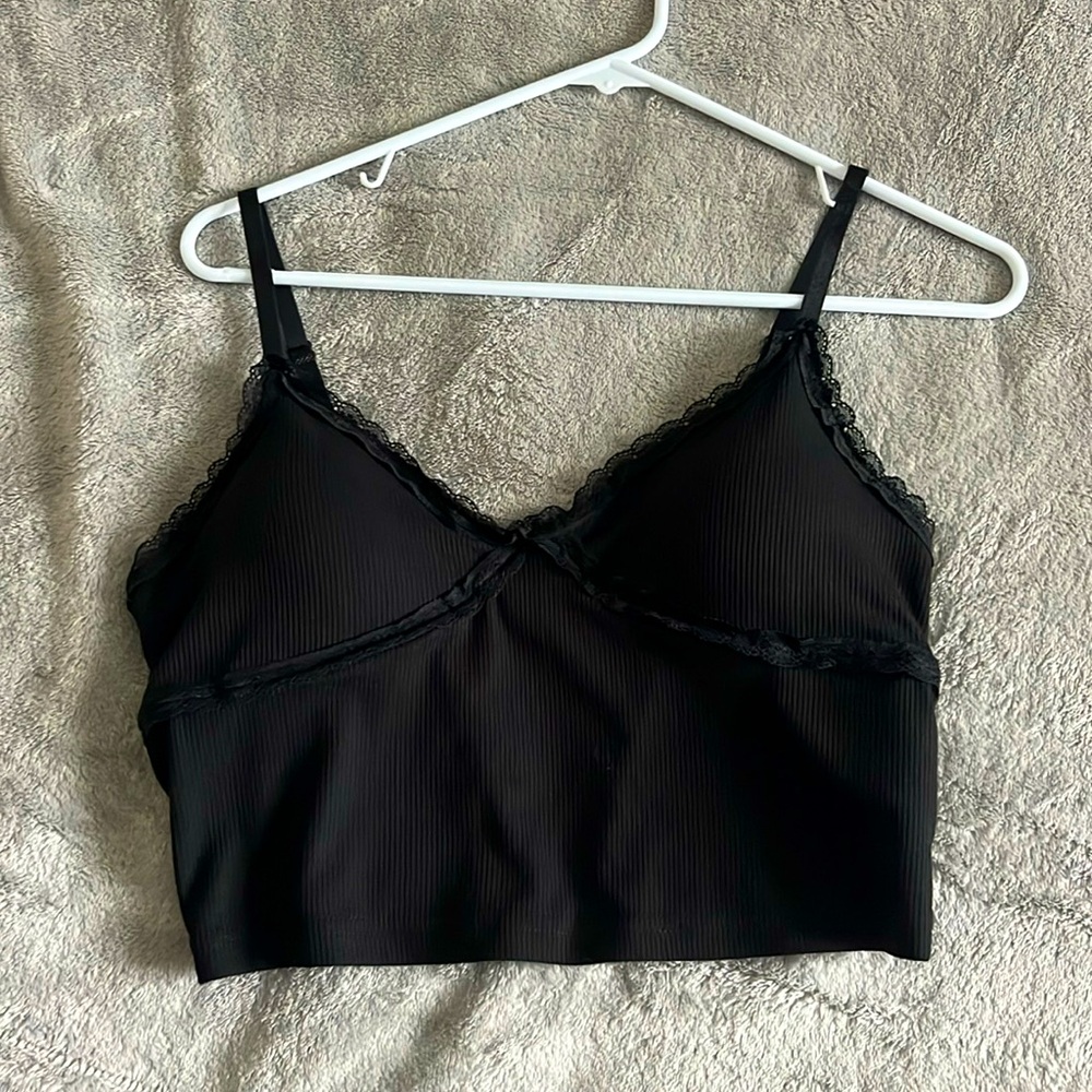 Cropped sexy black tank